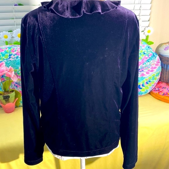 Deep purple caviar velvet open front jacket with ruffle and rosebud - Picture 4 of 7